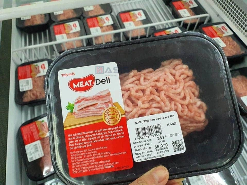 Cost (Chi phí của khách hàng)